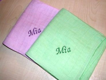 Nuscheli 60x60 bestickt mit Name